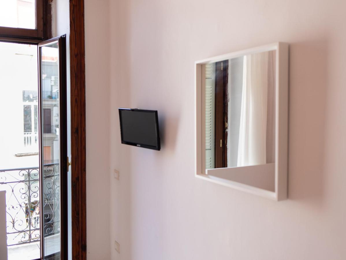 Vico 22 Rooms Napoli Екстериор снимка